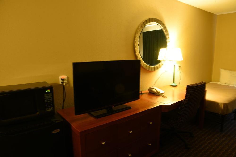 Dakota Pines Inn ラピッドシティ エクステリア 写真